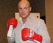 Luptătorul de K1 Răzvan Benche, arestat preventiv în dosarul Scutului Negru de la Cluj 